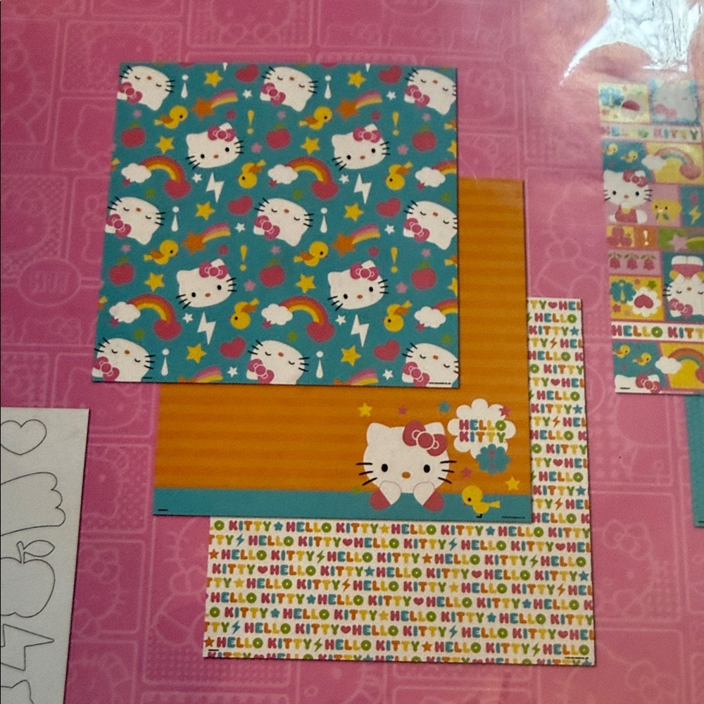12 by 12 Hello Kitty scrapbook Set - Pink and Blue - Picture 8 of 9